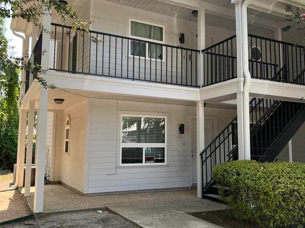 3330 Willard St APT 101, Baton Rouge, LA 70802
