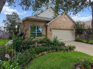 1209 Modena Dr, Pearland, TX 77581