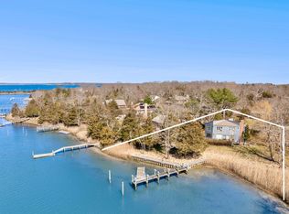 11 Westwood Dr, Sag Harbor, NY 11963