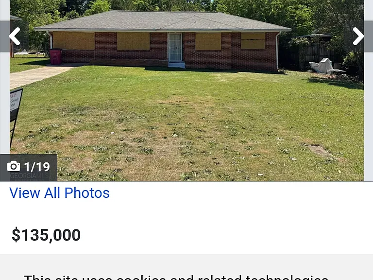 1350 Brinwood Dr — Photo 2