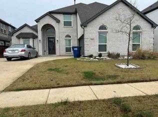 1111 Alaska Dr, Forney, TX 75126