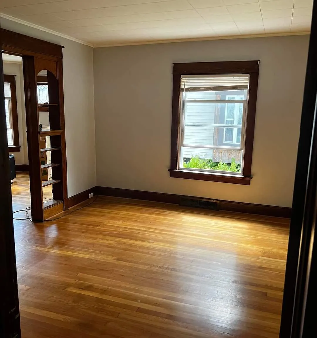 842 Chenango St — Photo 2
