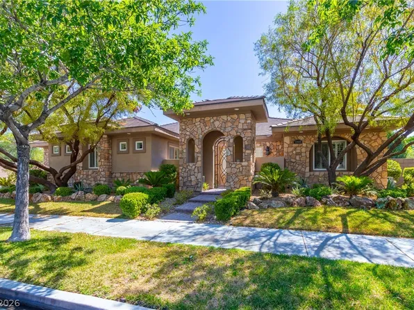 2960 American River Ln, Las Vegas, NV 89135