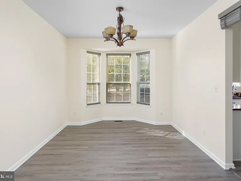 3 Jasper Dr — Photo 11