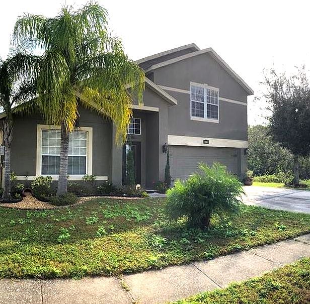1st image of 979 Hacienda Cir