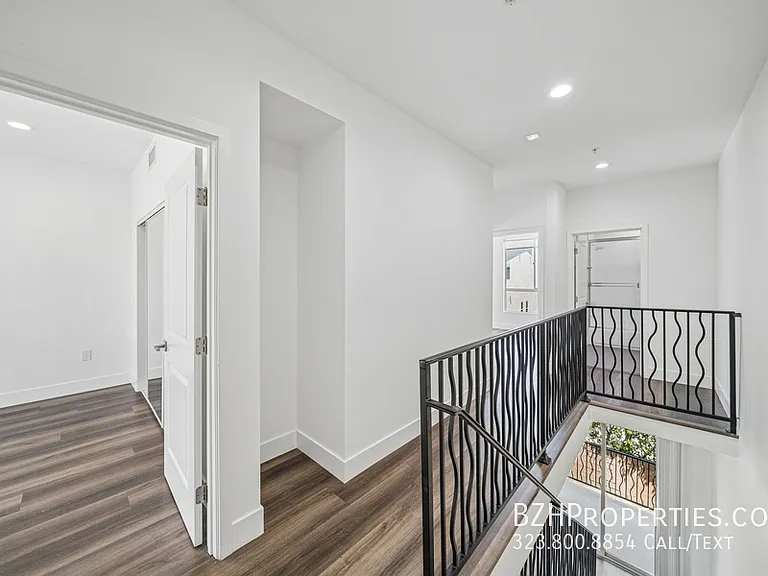 6006-6002 Klump Ave — Photo 48