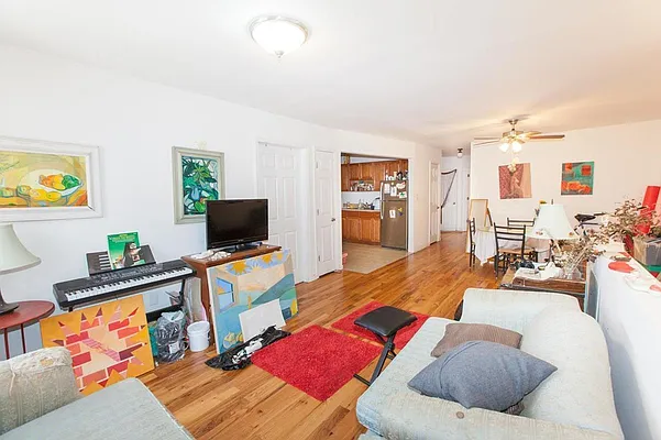 Rented by Voro NYC | media 20