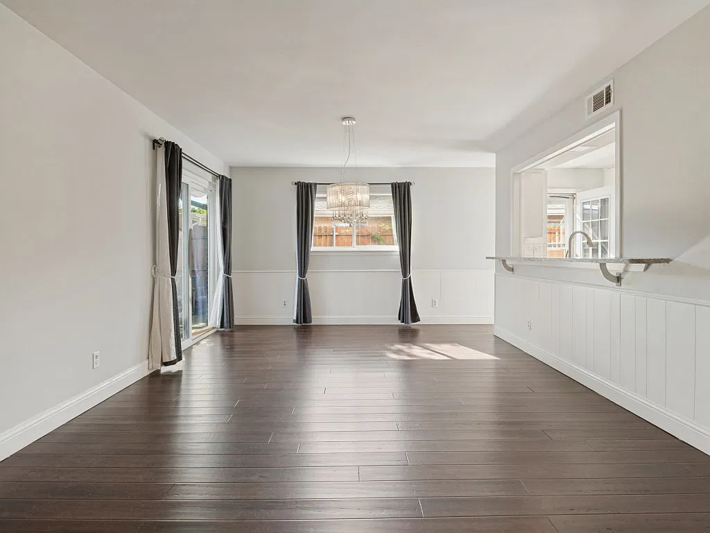 3 bed, 1836 sqft, $2,800 — Photo 3