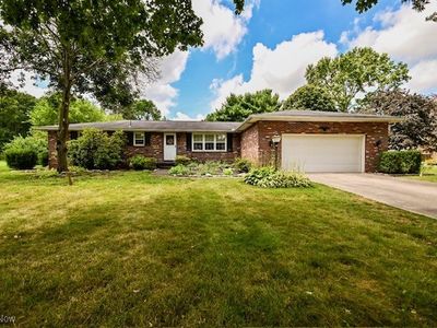 5717 Berwick Ave NE, Canton, OH, 44721