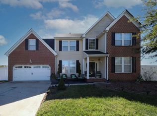 3204 Eight Star Ct, Chesapeake, VA 23323