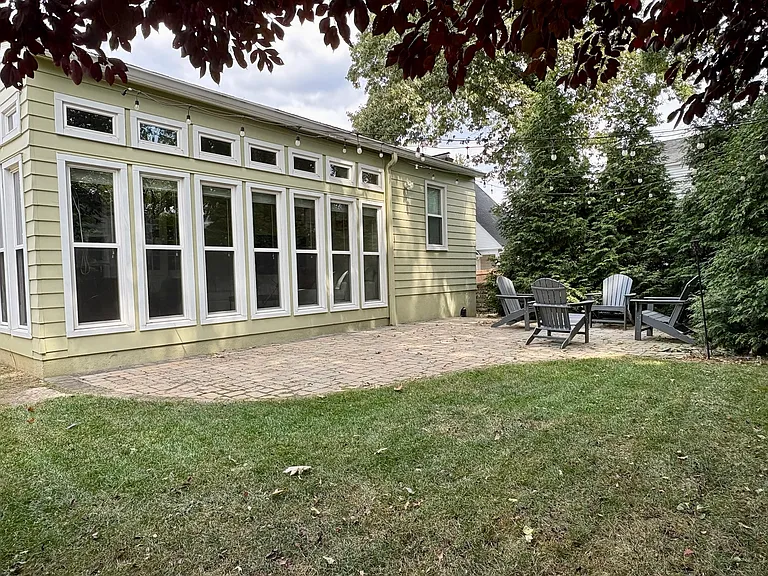3335 N Sterling Way — Photo 8