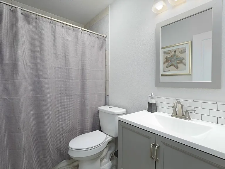 2265 Malahini Dr — Photo 11