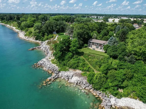 4147 Sheridan ROAD, Mount Pleasant, WI 53403