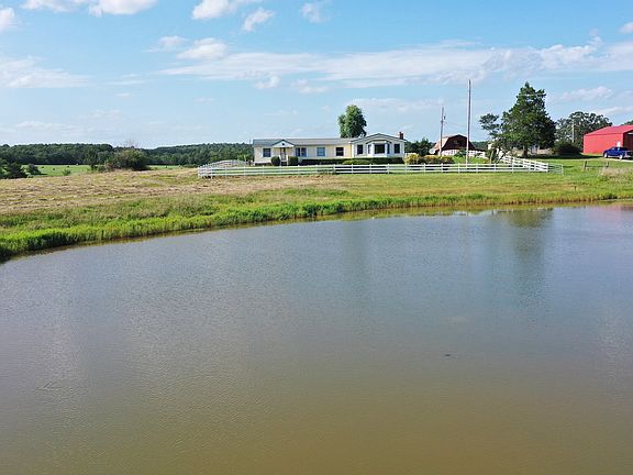 3rd image of 935 County Road 2520