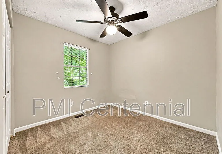 281 Flagstone Way — Photo 17