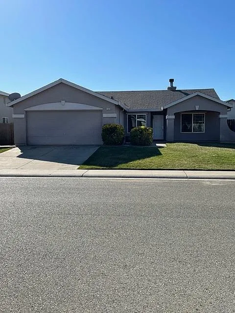 168 Hudson Way photo 1