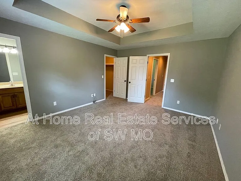 3222 W Wick — Photo 7
