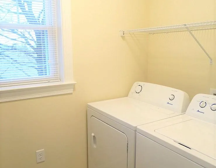 2059 W Main St #103 — Photo 14