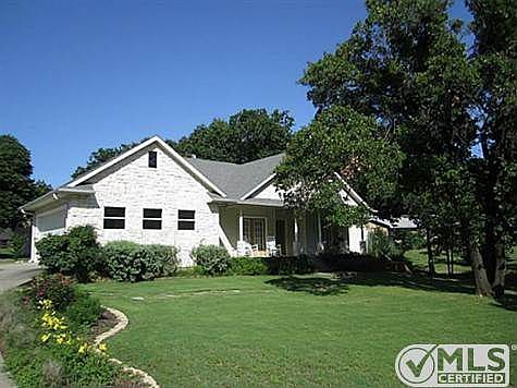 1st image of 1001 Kiowa Dr E