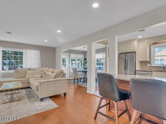 5th image of 3 Basset Court