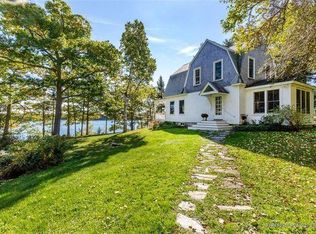 12 Eastern Shore Rd, Brunswick, ME 04011