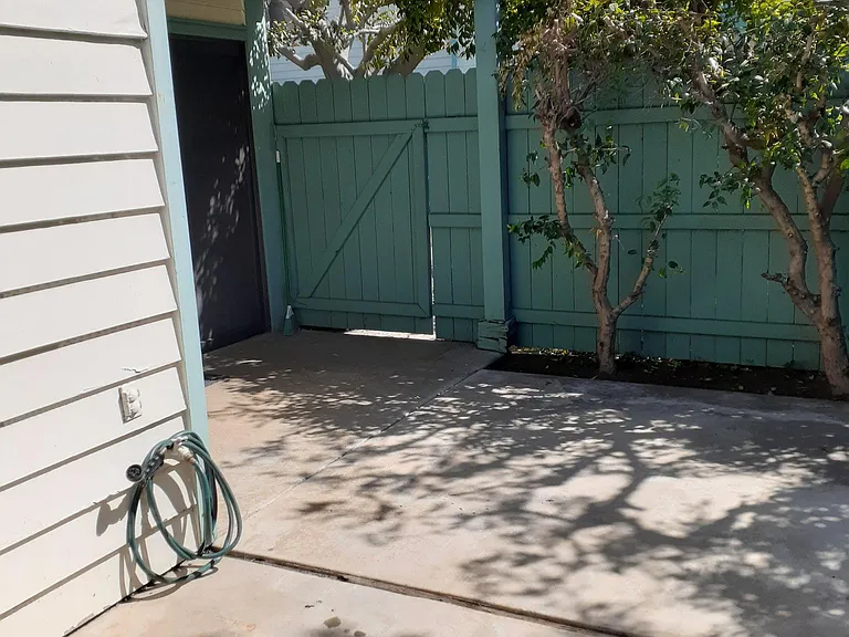 20543 S Vermont Ave #7 — Photo 44