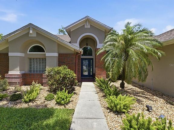 3rd image of 4703 Devonshire Blvd