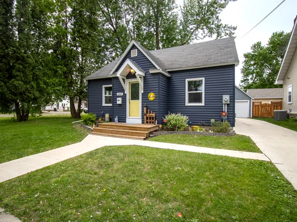 603 8th St NW, Austin, MN 55912