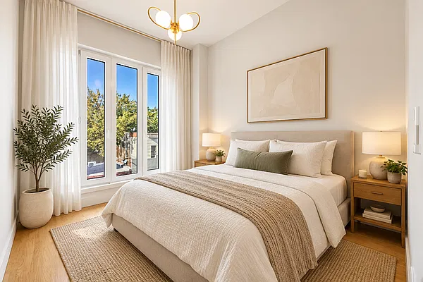 Bedroom, photo 1