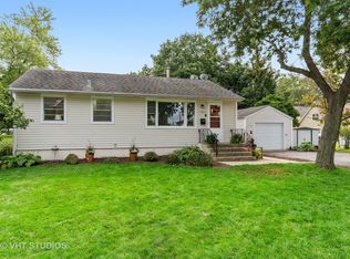 1303 Indiana St, St Charles, IL 60174