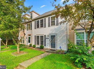 2922 Strauss Ter, Silver Spring, MD 20904