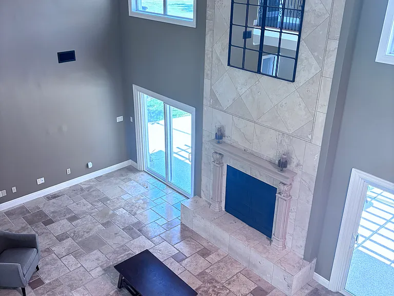 1146 Ceylon Ct — Photo 23