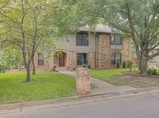 2719 Sunrise Dr, Arlington, TX 76006