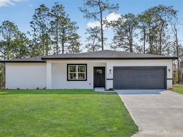 7945 N Janeaux Dr, Citrus Springs, FL 34434