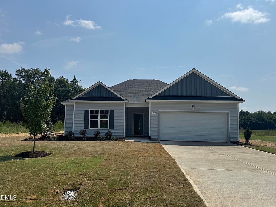 1st image of 214 Hill Valley Dr