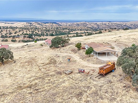 3rd image of 5102 Indian Gulch Rd