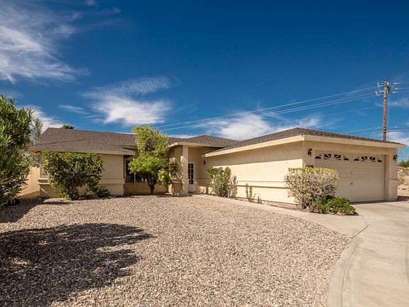 2nd image of 3449 Laredo Ln