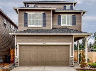 15505 SW Applewood Ln, Tigard, OR 97224