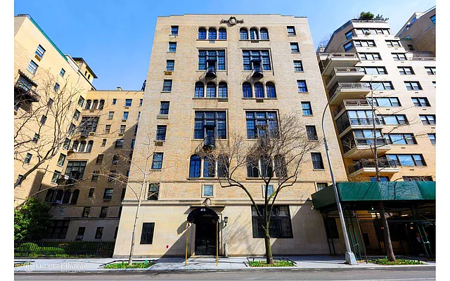 Sold by Douglas Elliman | media 17