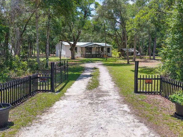 38 NE 575th St, Old Town, FL 32680