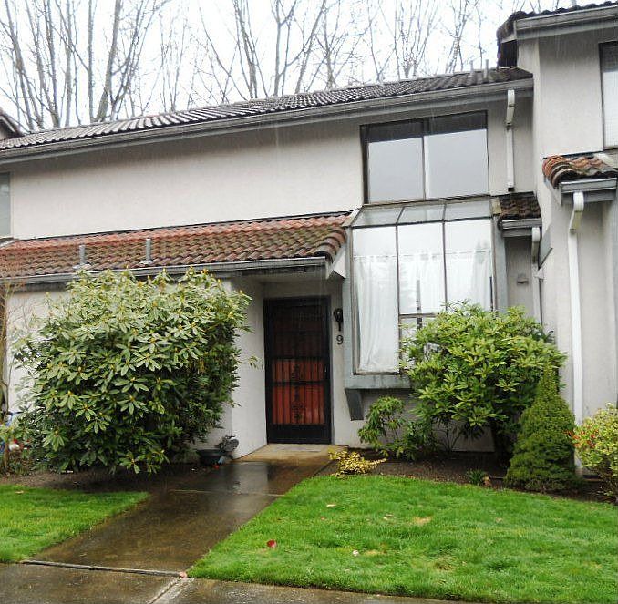 1st image of 4807 76th St NE