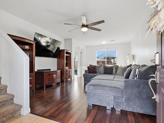 2nd image of 6685 Mojave Blush Dr