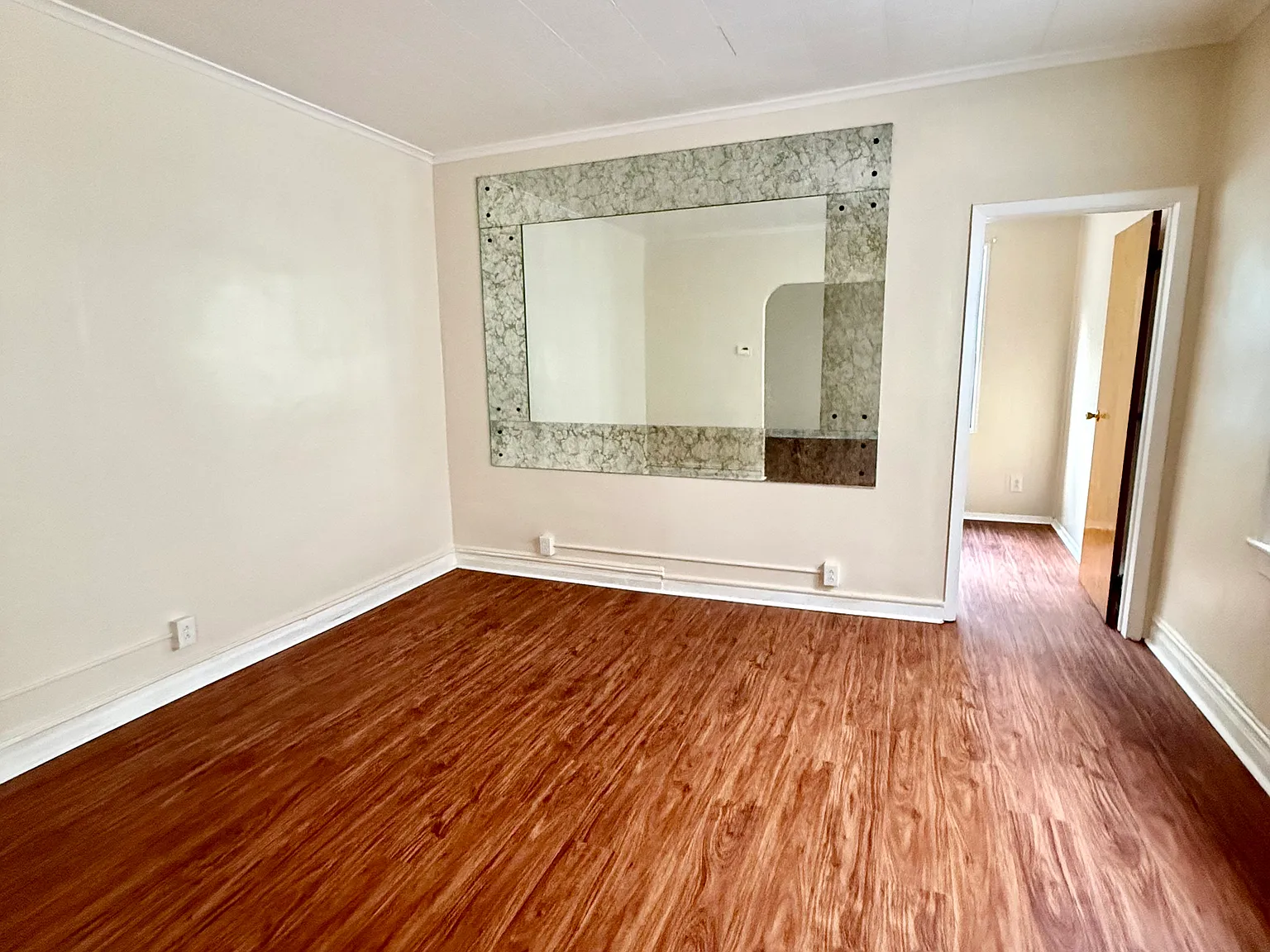 3 bed, 3000 sqft, $3,777 — Photo 1