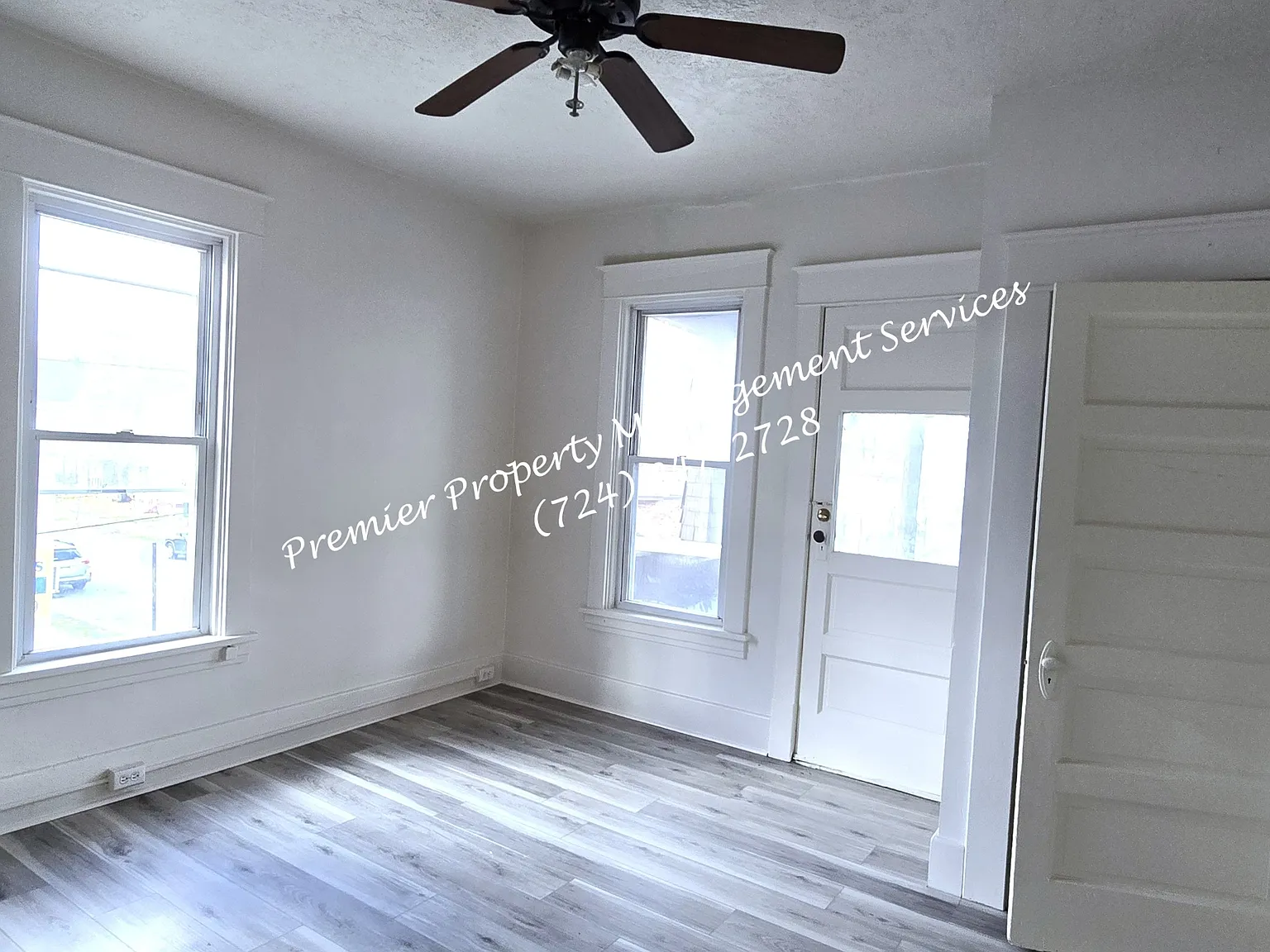 331 W North St — Photo 4
