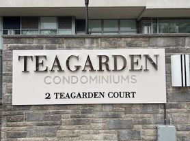 2 Teagarden Ct