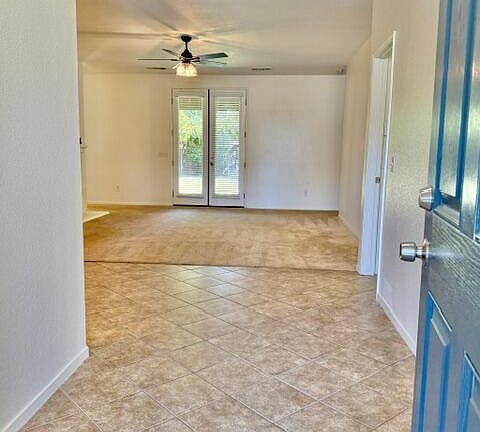 4th image of 2228 E La Vida Avenue