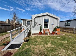 18 W Elm Dr, Salina, OK 74365