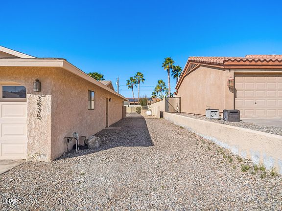 4th image of 3975 Azul Dr