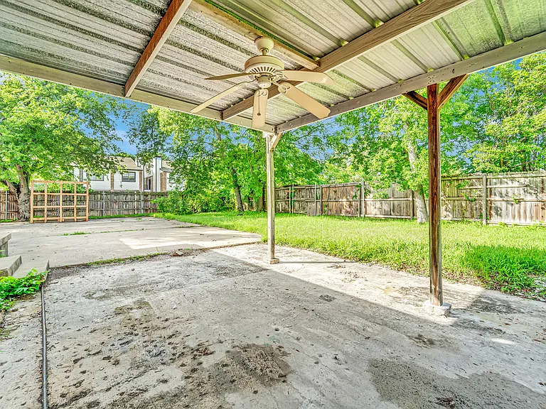 2630 Pasteur Ave — Photo 16