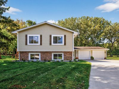 7744 Carnelian Ln, Eden Prairie, MN, 55346